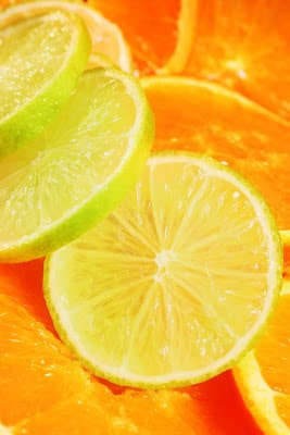 Lime og appelsin i skiver